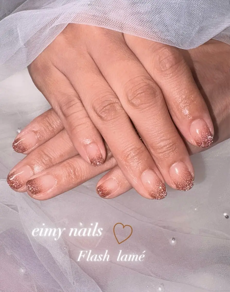 ネイル ブラウン フラッシュネイル グラデーション ラメ(グリッター) ラメグラデーション ハンドネイル eimy nails♡のネイルデザイン
