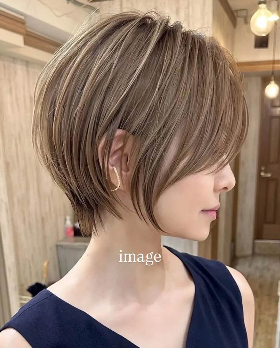 ショート 🖱️ナチュラルヘア 鍋谷美帆🖱️のヘアスタイル