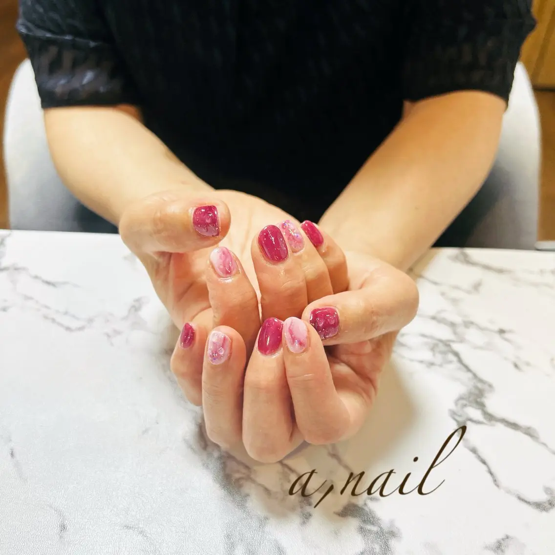 ネイル キラキラネイル ニュアンスネイル オフィスネイル ぷっくりネイル シンプルネイル ハンドネイル ネイルサロン エーネイルのネイルデザイン