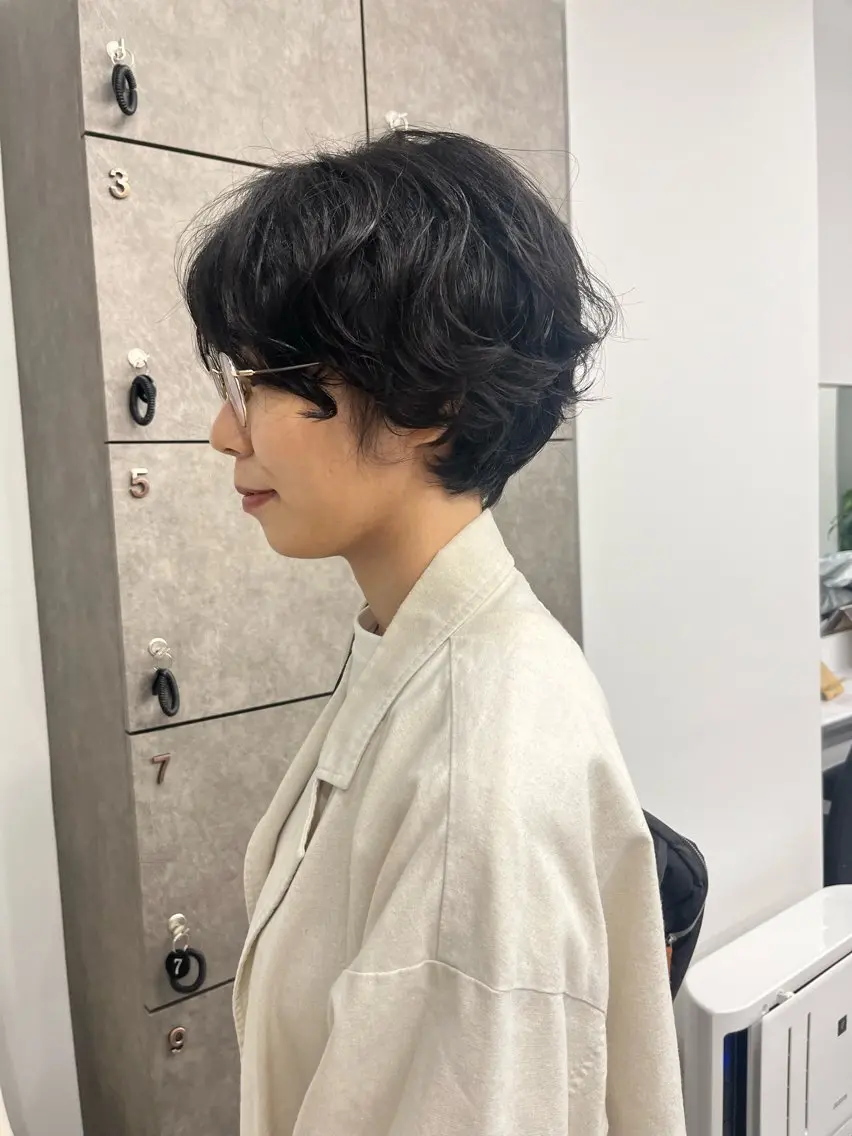 ショート パーマ 門崎未依/レイヤー/ メンズカット🪿🌼のヘアスタイル