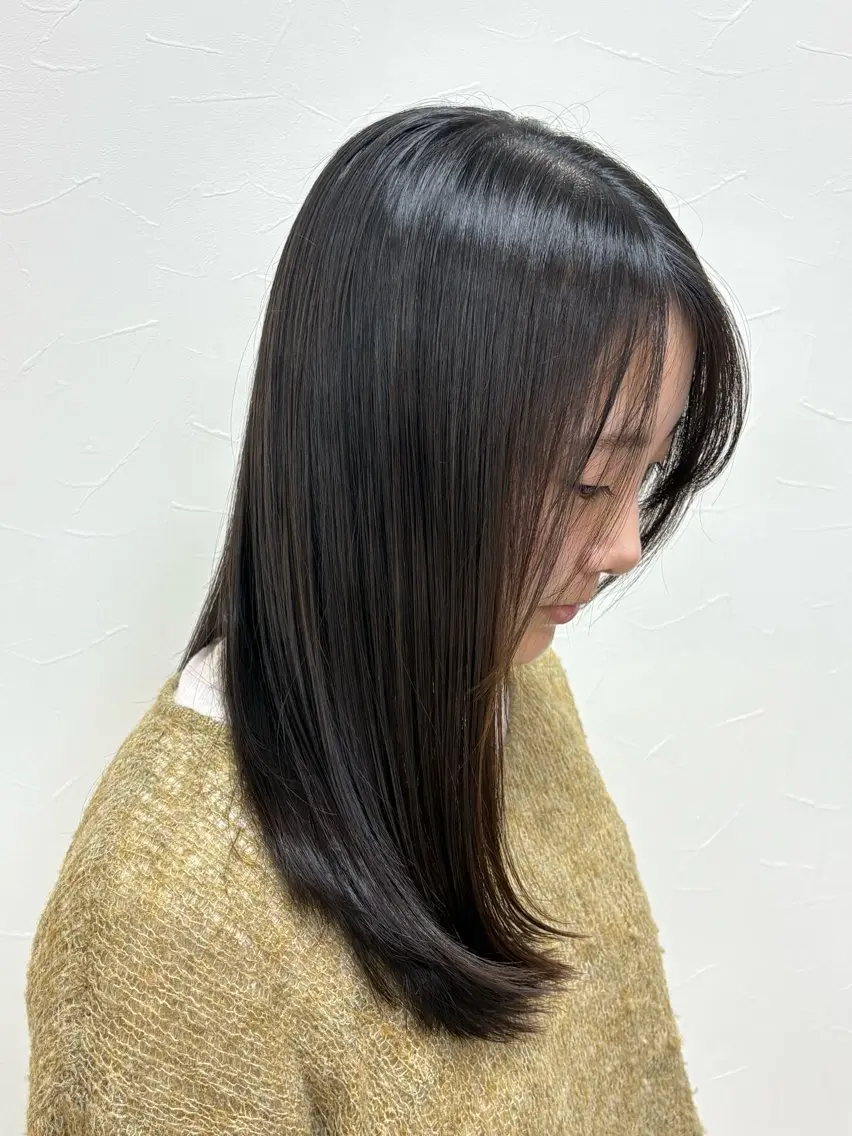 ︎︎🌟いちおし🌟☁艶感カラー︎︎☁+✂️顔周り・バングカット✂️+高濃度トリートメントの写真