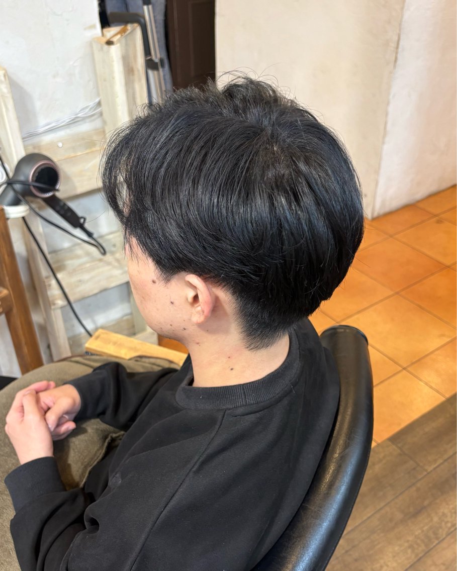 ショート ショートヘア カット 元山 レイヤーボブ /透明感艶カラー🌻のヘアスタイル