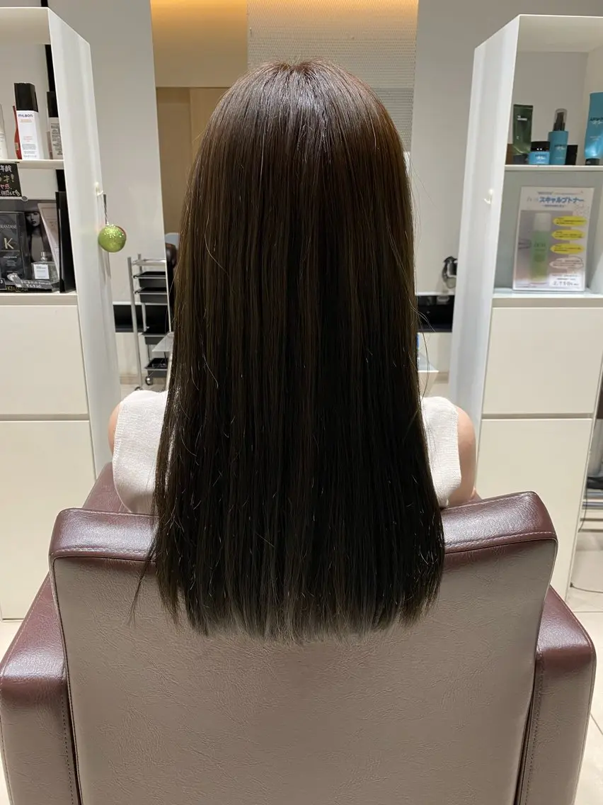 【しっかりと癖を伸ばしたい方⭐️】カット+縮毛矯正+ケアトリートメントの写真
