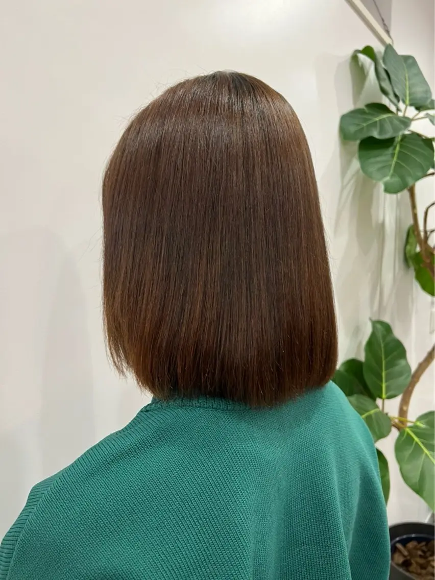ミディアム 縮毛矯正 吉田 詩穂のヘアスタイル