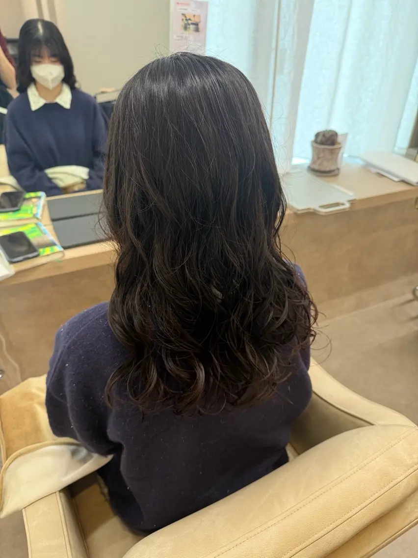 ロング パーマ カット パーマ りん/ハイトーン💖 🌈髪質改善✨️浜松のヘアスタイル