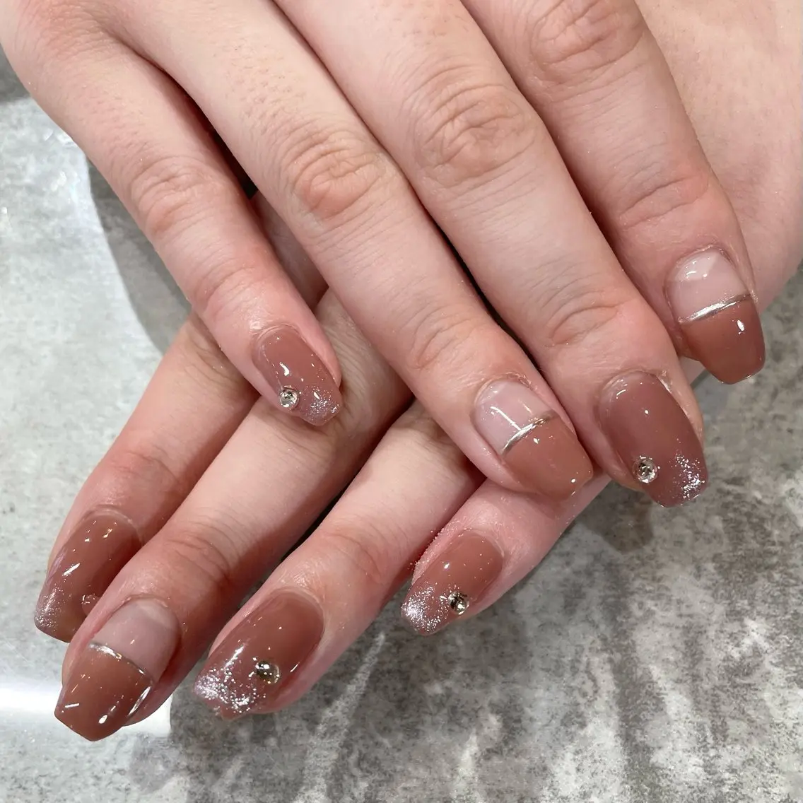 ネイル 澤田 葵のネイルデザイン