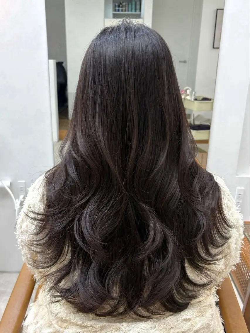 ロング カラー ヘアアレンジ ヘアカラー トリートメント 🫧透明感カラー/ Wカラー🫧namiのヘアスタイル