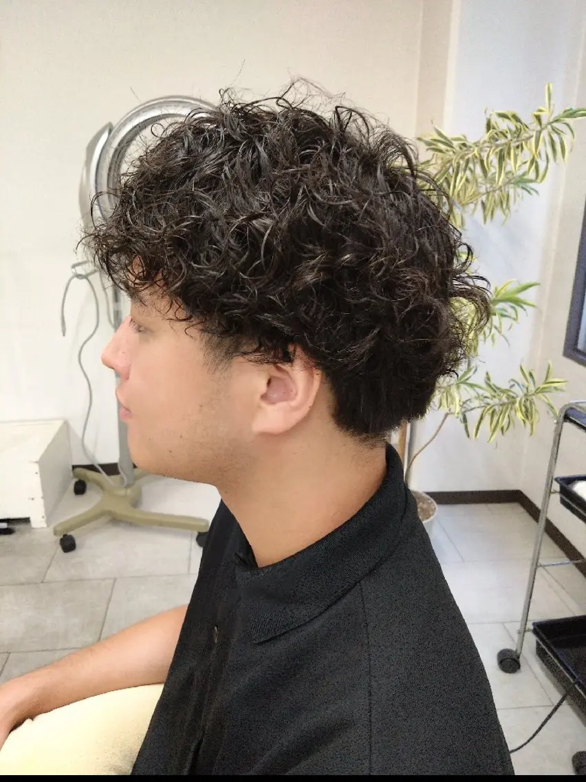 ショート パーマ メンズ メンズパーマ スパイラルパーマ カット パーマ 袋町【シナリオ】 Scenarioのヘアスタイル