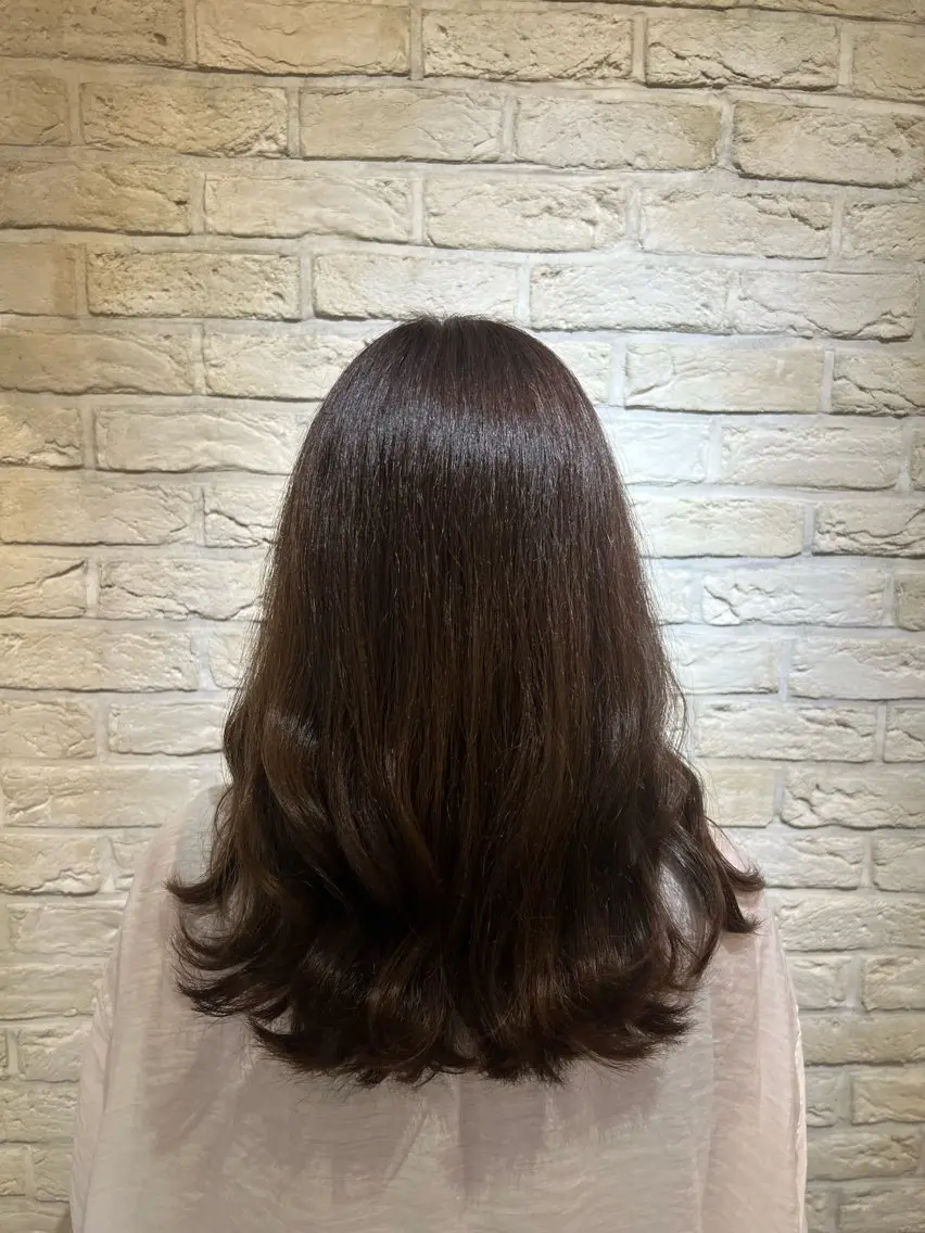 セミロング 美髪矯正/艶髪 CLUTCH田中海琴のヘアスタイル