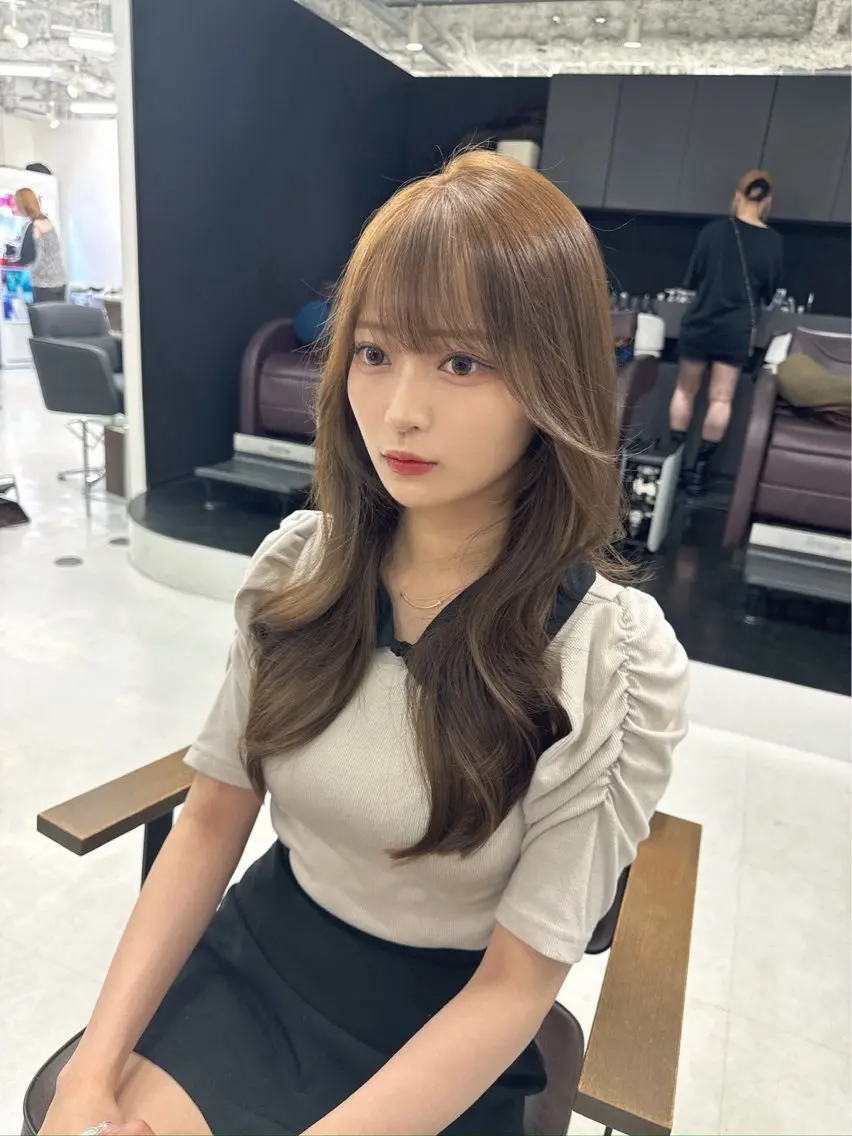 ロング 坂本 小春のヘアスタイル