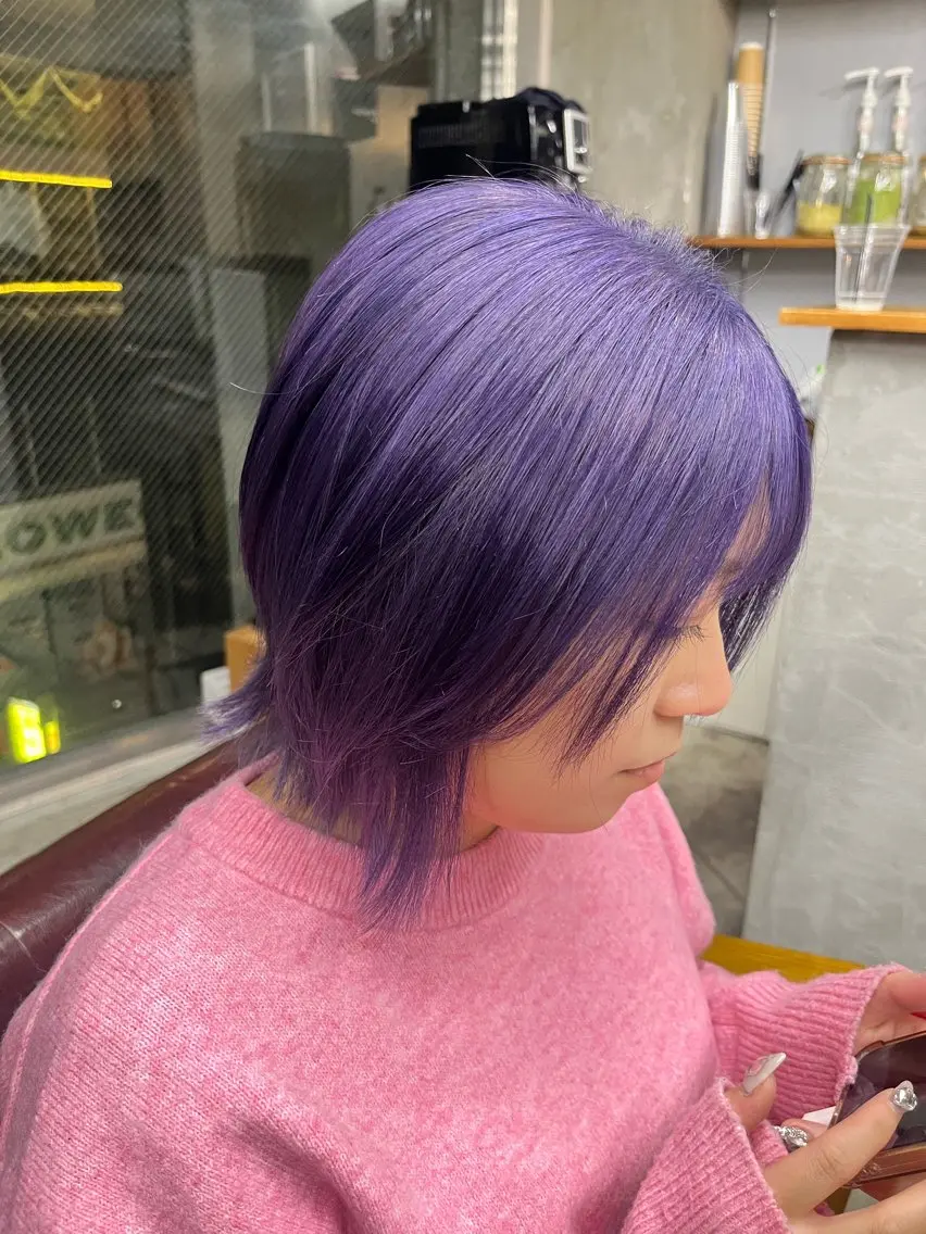 カラー 秋山 美奈のヘアスタイル