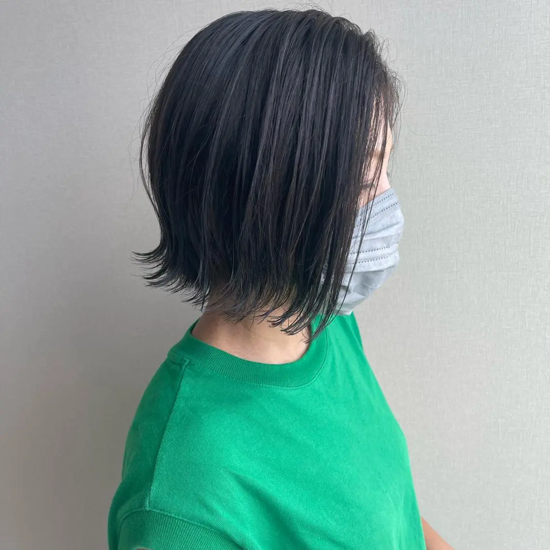 ミディアム 切りっぱなしボブ/ 蒲生四丁目/伊藤瑠唯のヘアスタイル