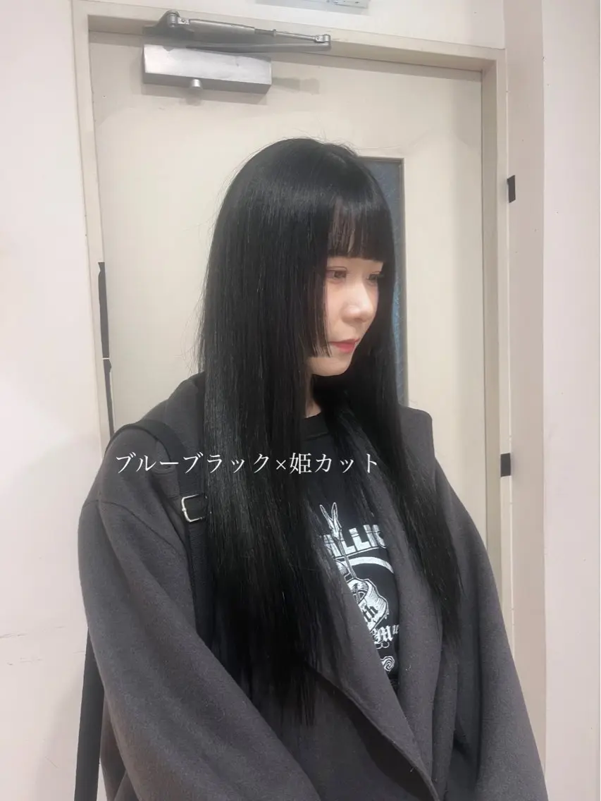 ロング カラー 黒髪 ブルーカラー ブルーブラック 姫カット 💠つたふうか/ 韓国/メンズヘア💠のヘアスタイル