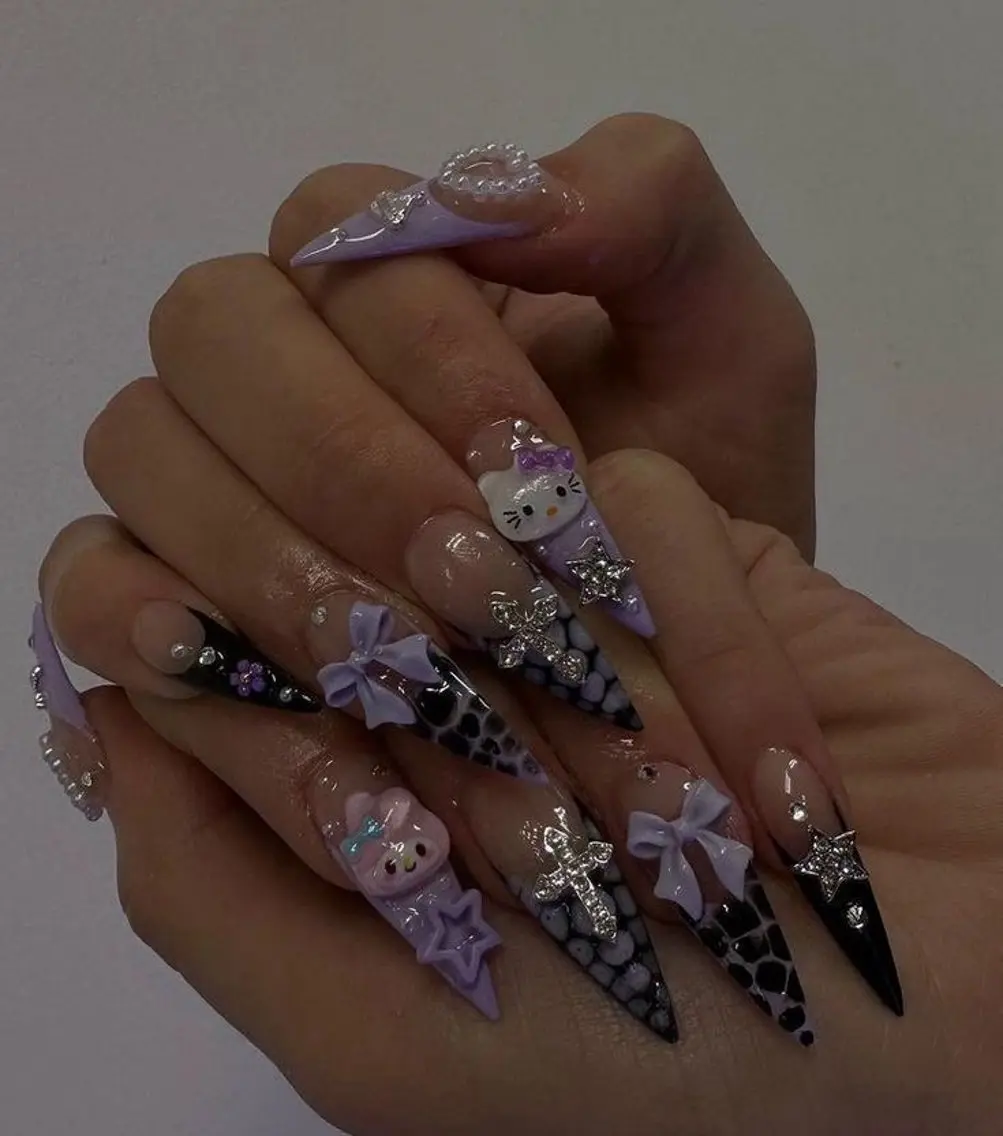 ネイル Iconic Nailのネイルデザイン