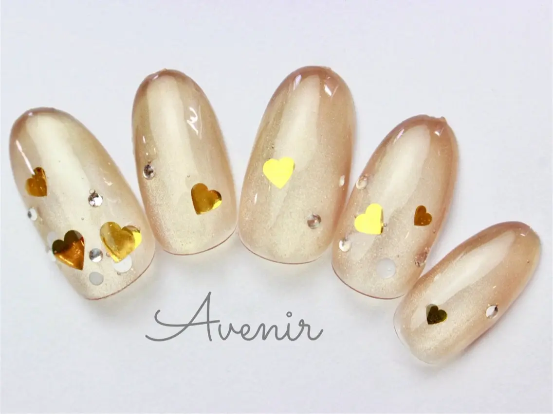 ネイル ハンドネイル Avenir 表参道 nail&eye予約のネイルデザイン