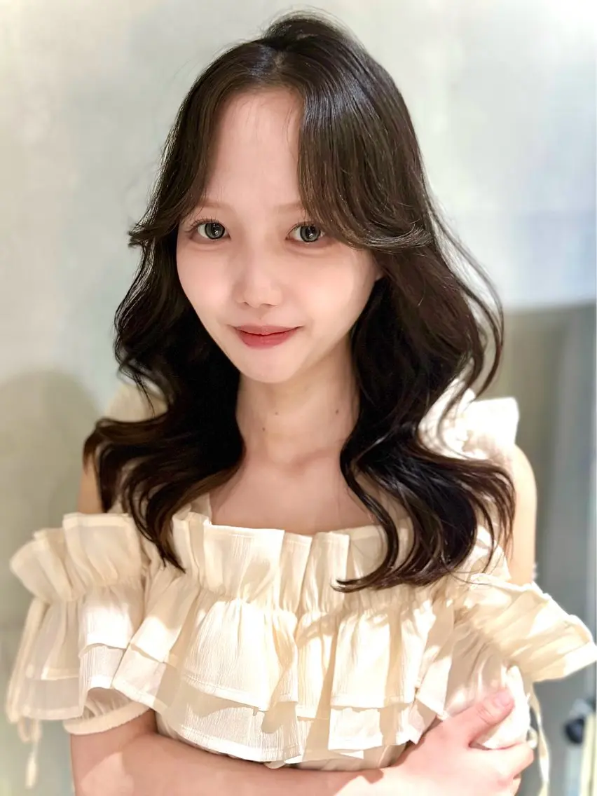 セミロング ヘアアレンジ そ にのヘアスタイル