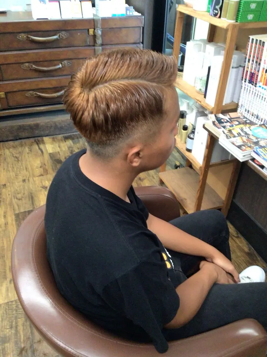ショート カット 香川 裕基のヘアスタイル