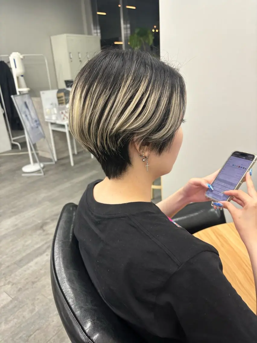 ショート 渡邊 彩花のヘアスタイル