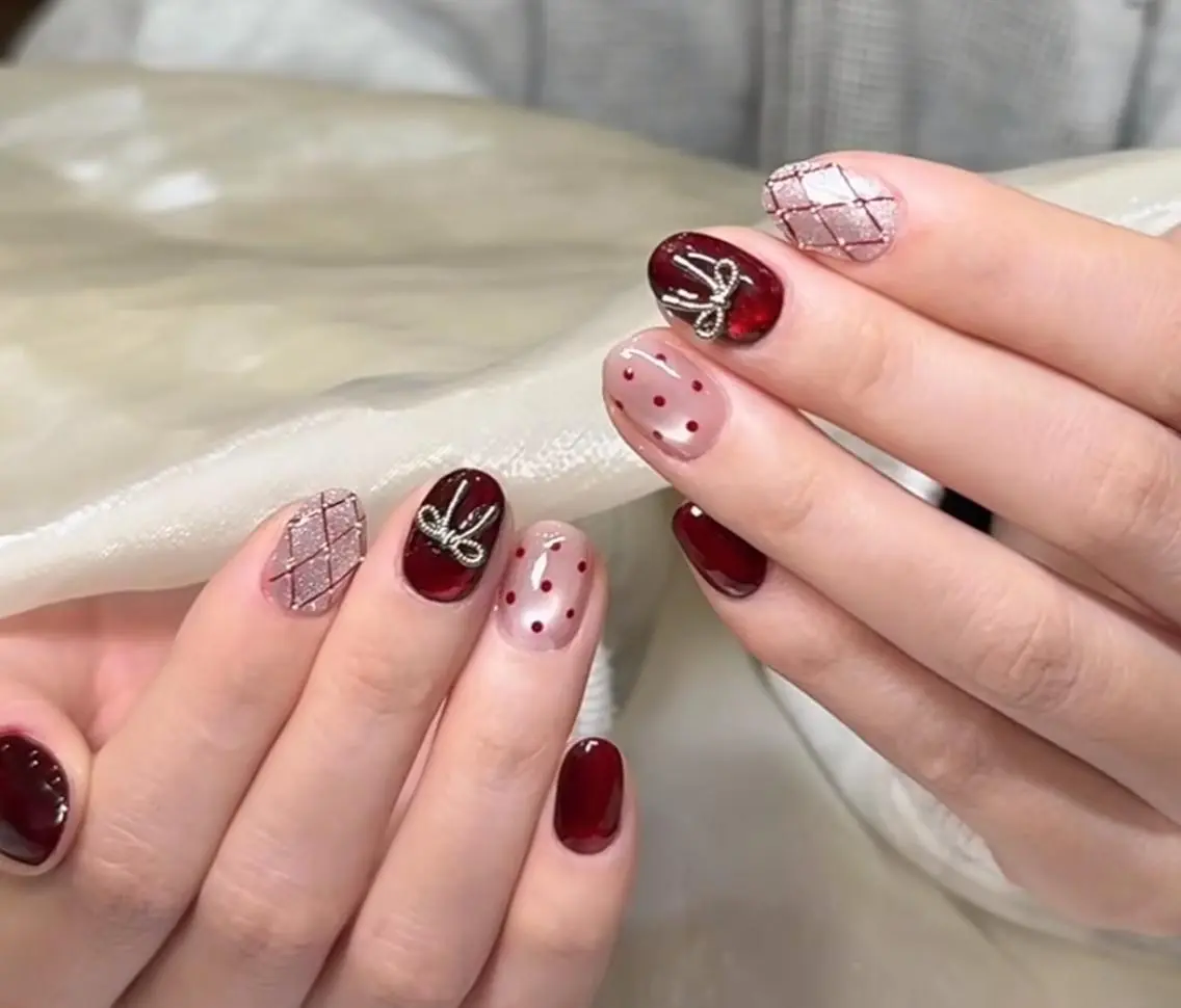 ネイル ハンドネイル 🎀 NaNa_nailのネイルデザイン