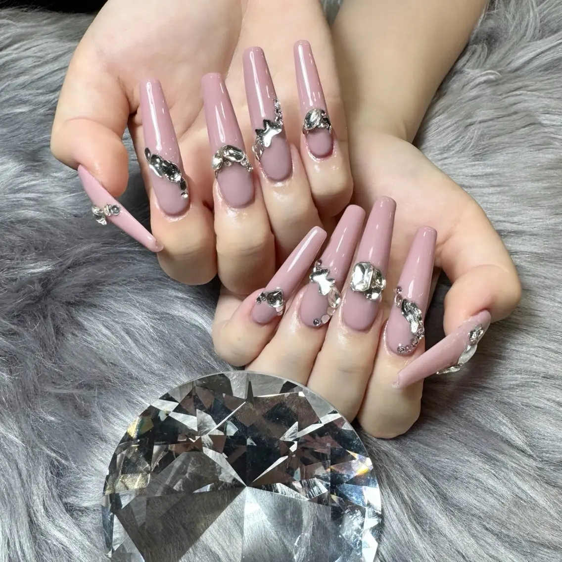 ネイル ロングネイル ネイルチップ ハンドネイル Doris Nail Salonのネイルデザイン