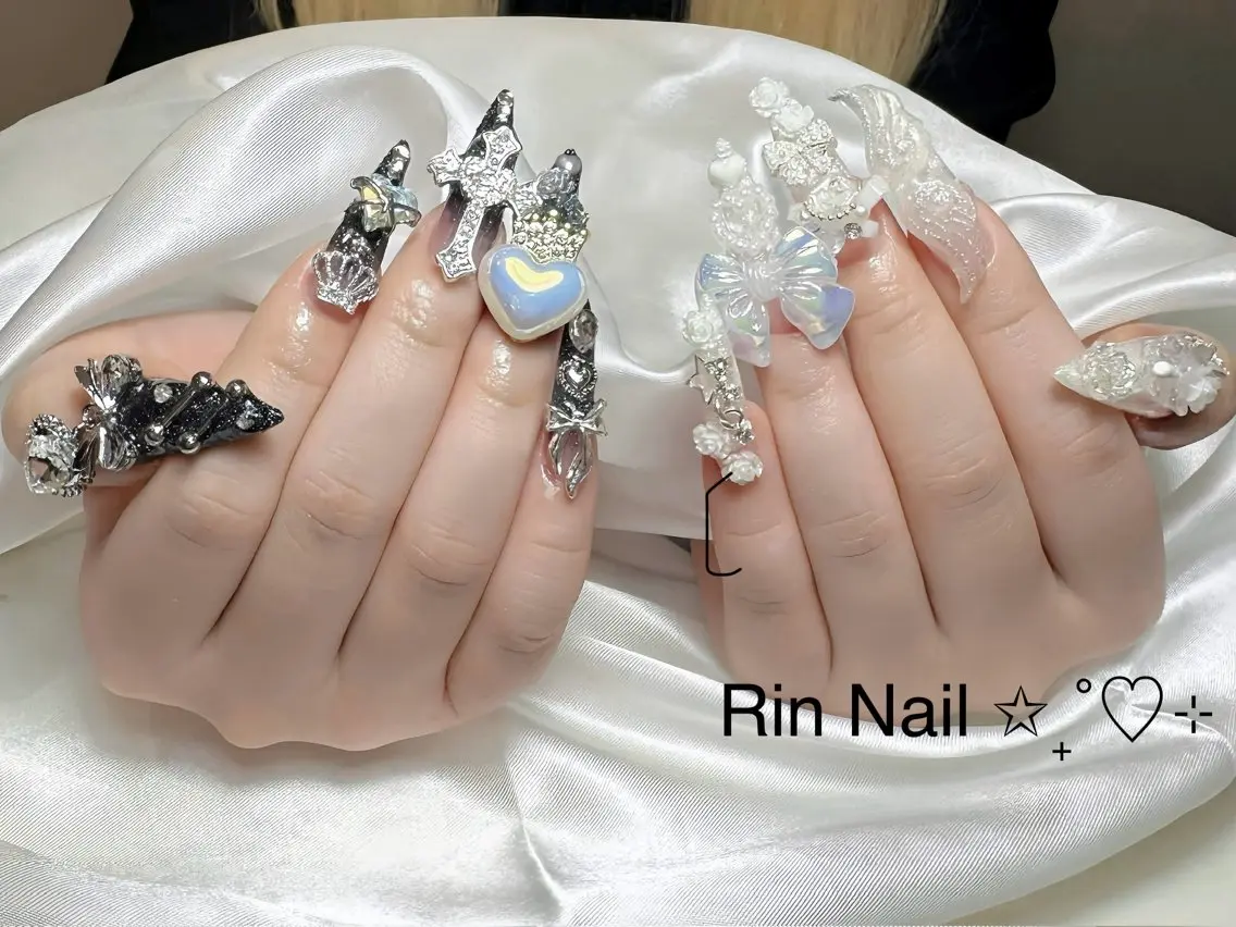 ネイル 成人式 ロングネイル ネイルチップ ハンドネイル Rin Nail 新大久保店のネイルデザイン