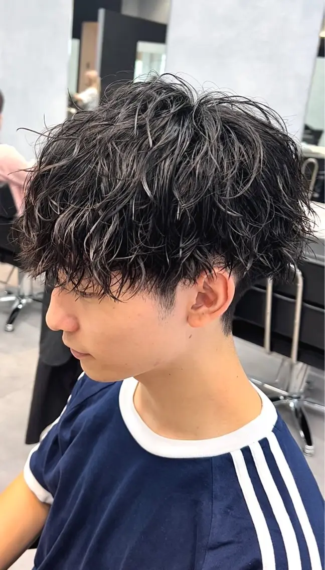 ショート パーマ メンズ カット パーマ 🦩パーマン🦩佐藤 航太のヘアスタイル
