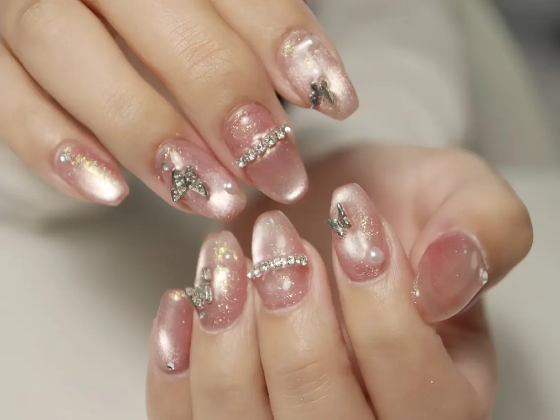 ネイル マグネットネイル Liure. Yuko💅♡のネイルデザイン