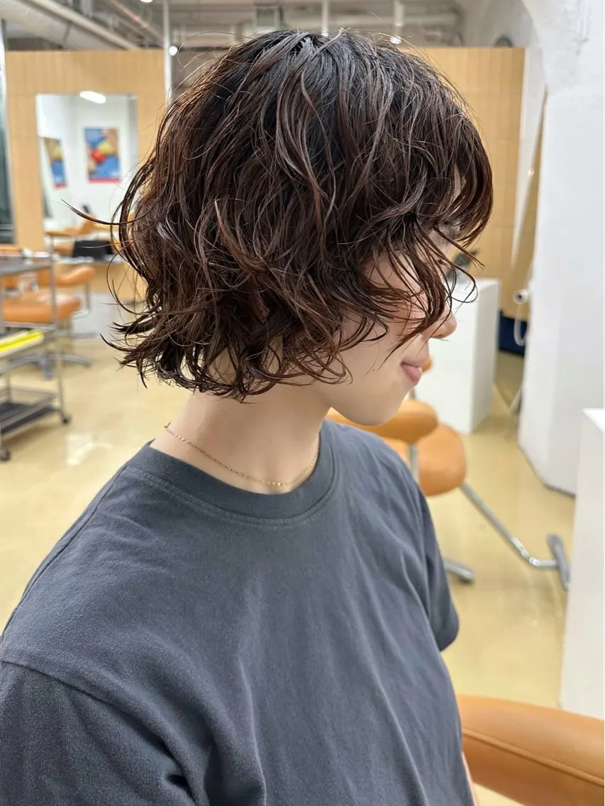パーマ ボブ ウルフカット 村岡 桃果のヘアスタイル