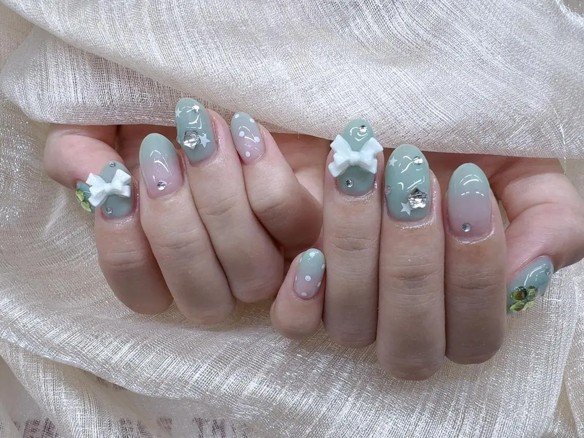 ネイル ハンドネイル Minminネイル 💅スイスイのネイルデザイン