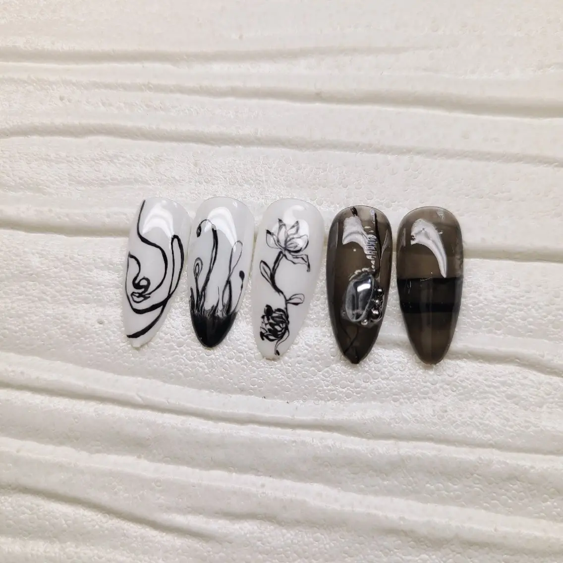 ネイル Nail  Ai    のネイルデザイン