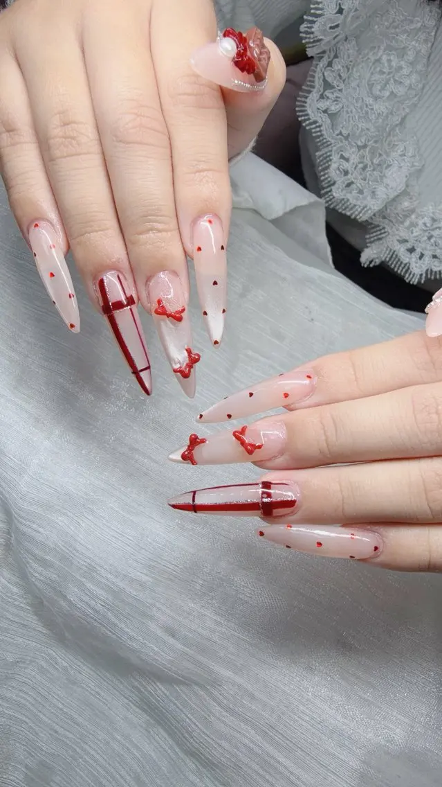 ネイル ハンドネイル Lee Nailsのネイルデザイン