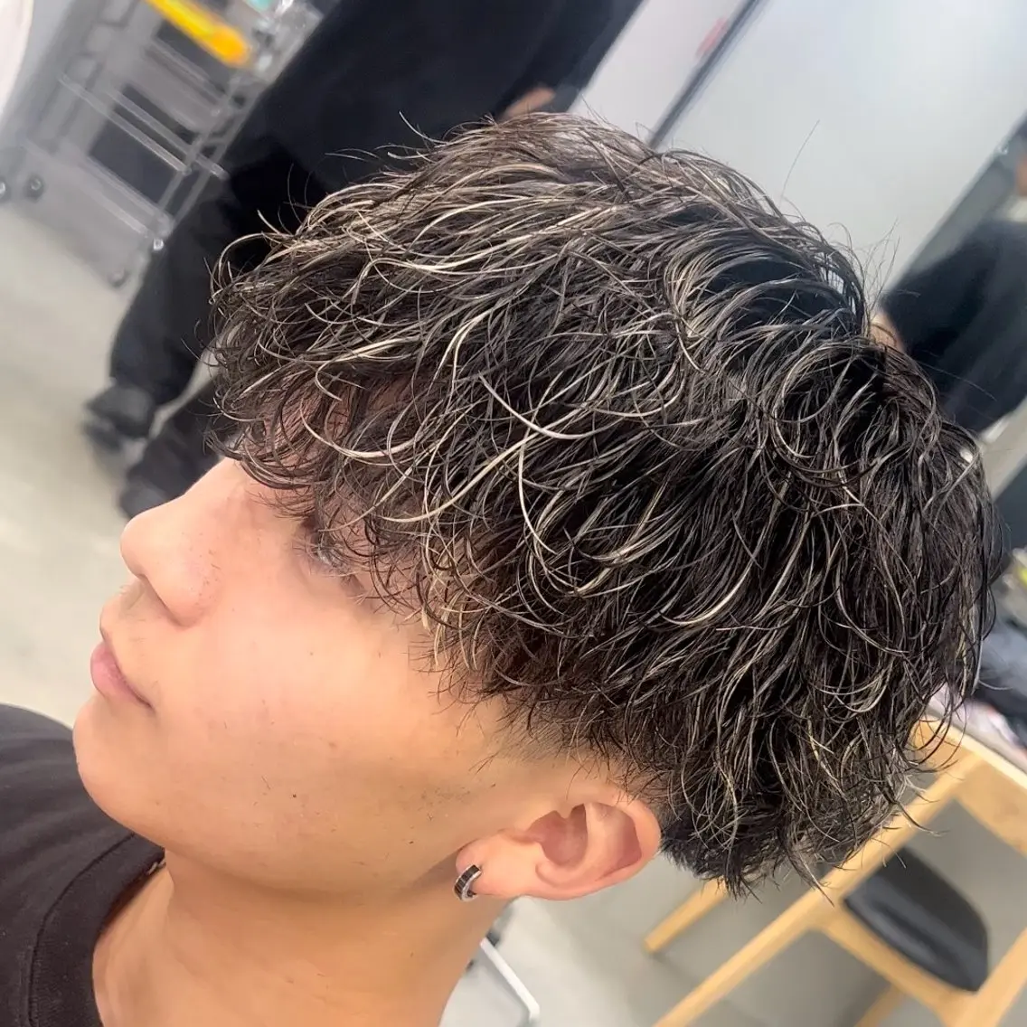 ミディアム カラー ヘアアレンジ メンズ fifth 石川 凪のヘアスタイル