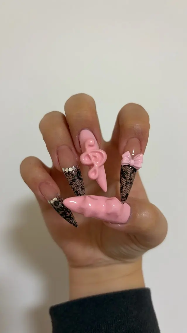 ネイル ハンドネイル ˖ ࣪⊹GRACE モモ✩⡱のネイルデザイン