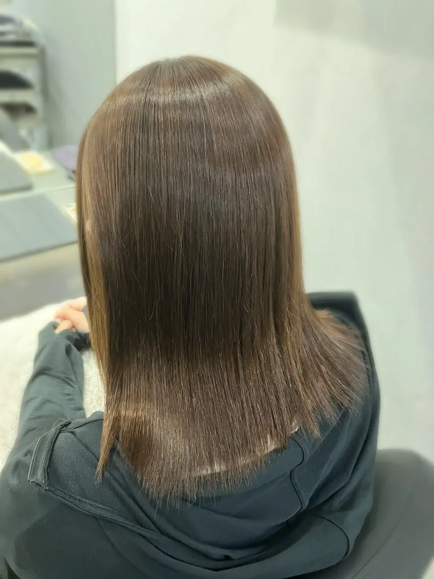 セミロング 縮毛矯正 🫧縮毛矯正支持率 No.1 ほのか🫧のヘアスタイル