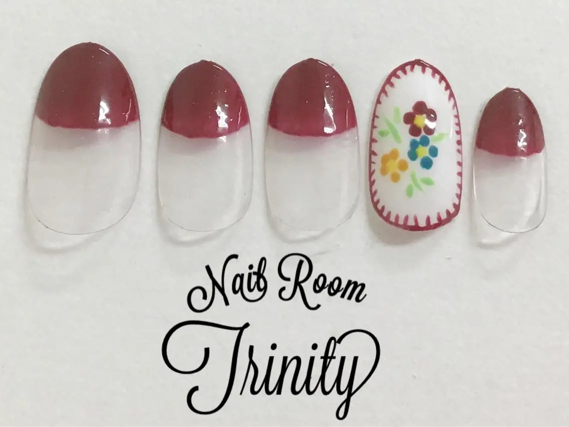 ネイル ハンドネイル Trinity staffのネイルデザイン