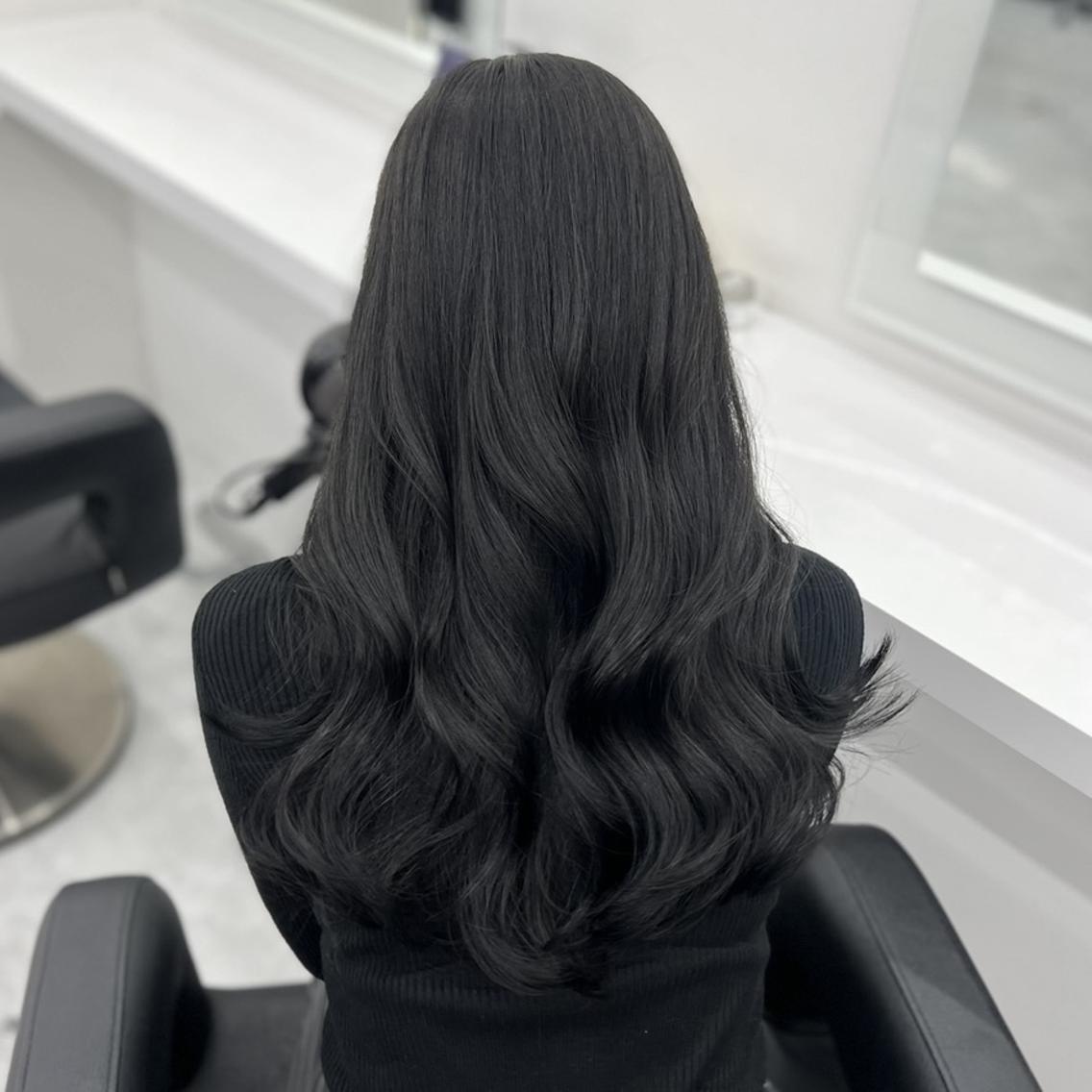 ロング 暗髪/ナチュラル🩶 🫧渋谷のヘアスタイル
