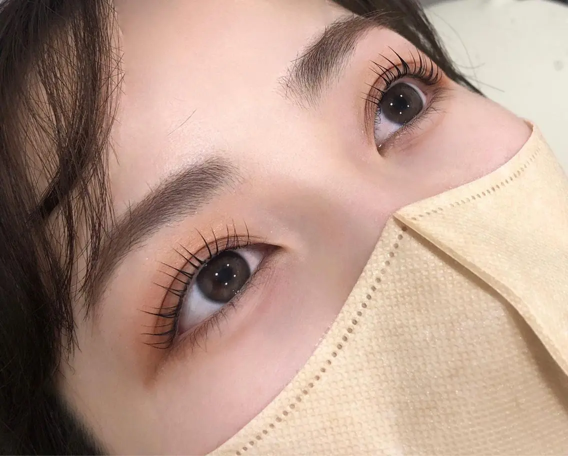 ネイル マツエク・マツパ アイブロウ 韓国風マツエク パリジェンヌラッシュリフト まつげパーマ ワンホンマツエク 長さ出し ハンドネイル フットネイル ハンドケア Nail&eye Belire 新宿のネイルデザイン