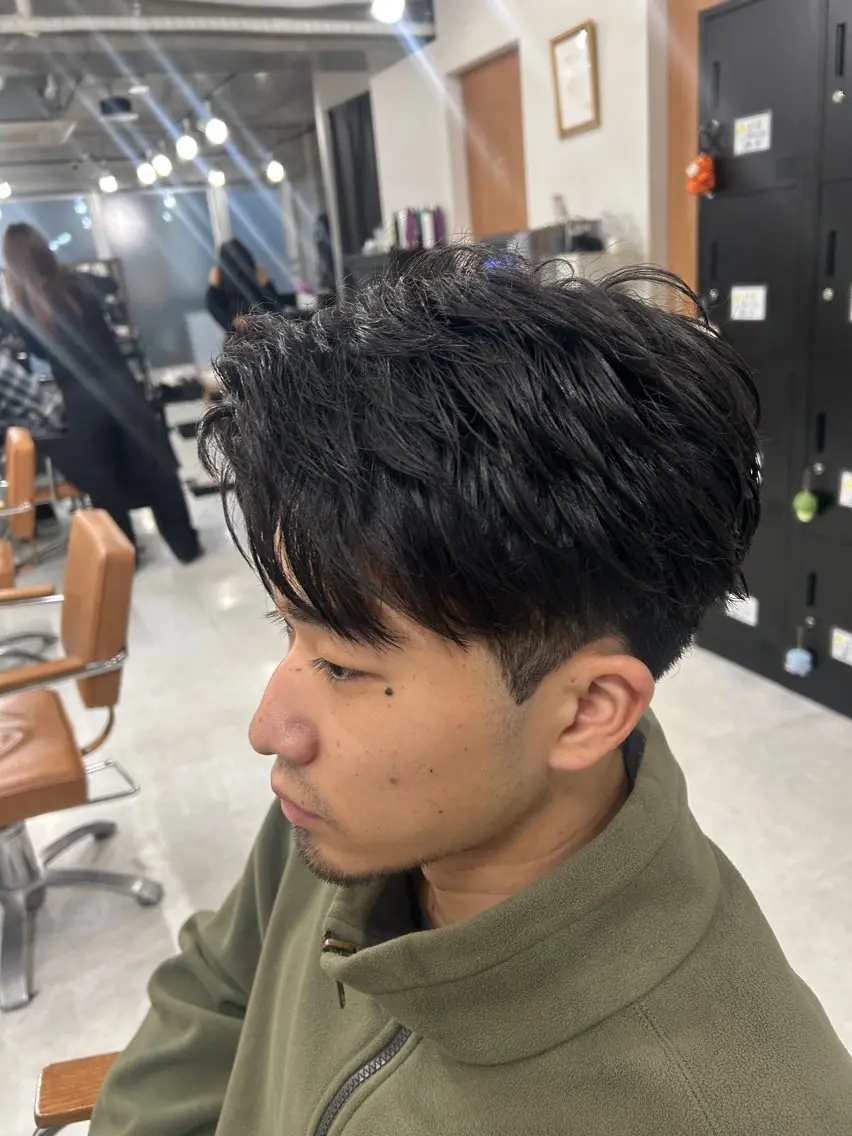 パーマ メンズ カズキ🌼曲がる 縮毛矯正のヘアスタイル