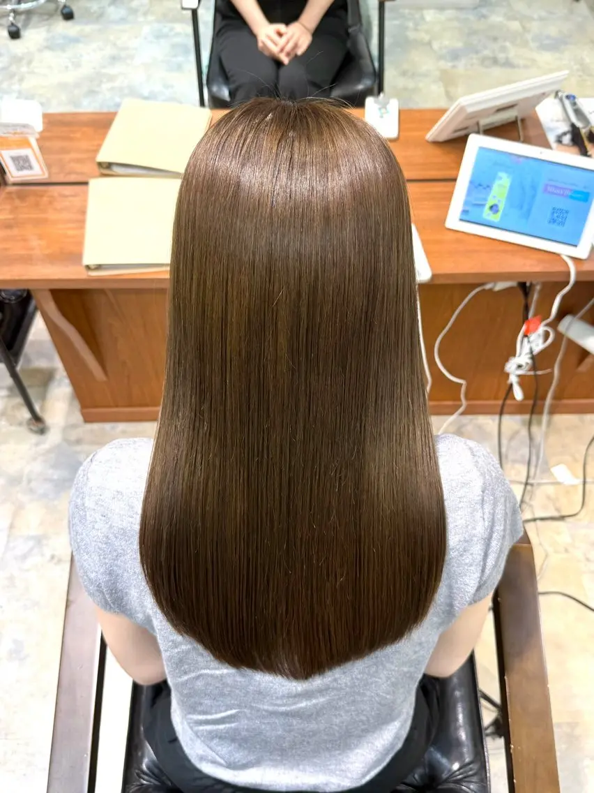 ロング カット ヘアカラー 縮毛矯正 トリートメント レイヤーカット 縮毛矯正 高杉颯汰のヘアスタイル
