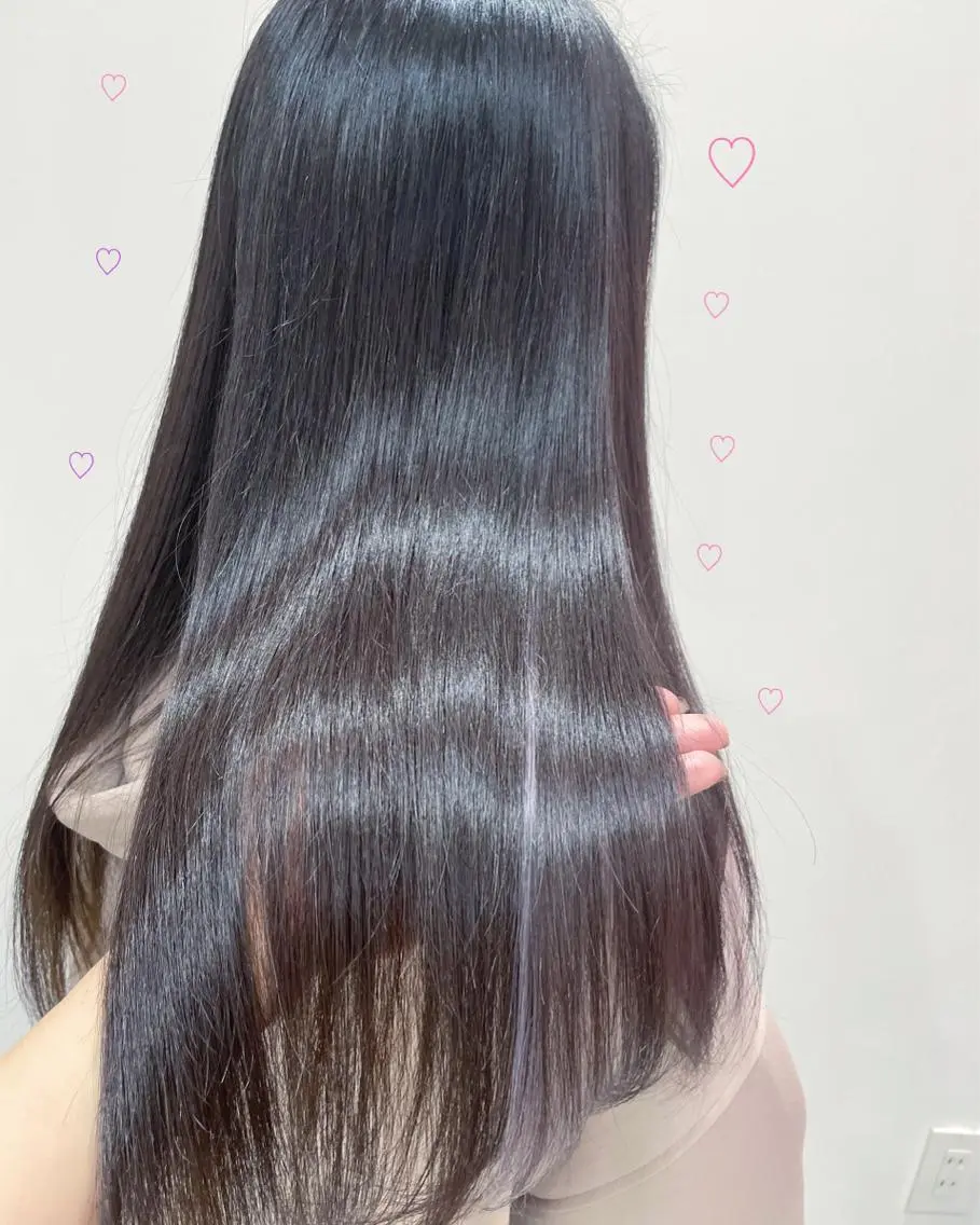 🤍🍒カット、フローディアトリートメント🫶シャンプー＋コテ仕上げ無料🍒🤍の写真