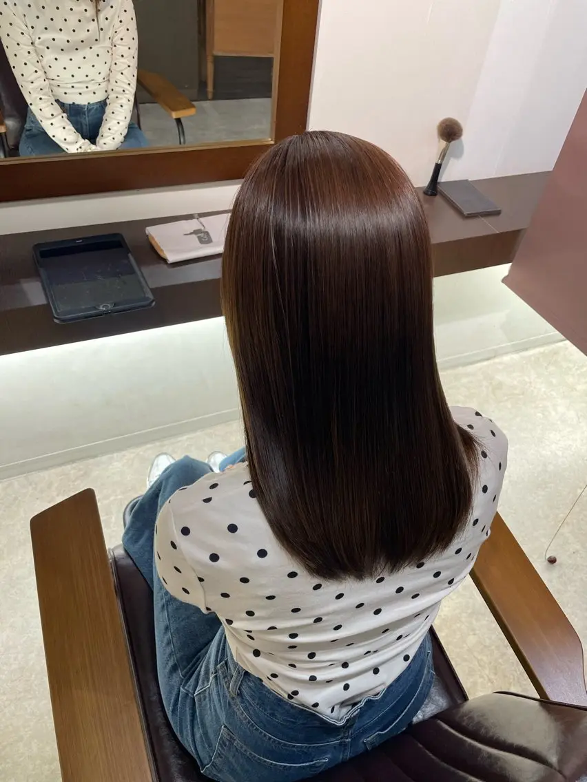 セミロング 縮毛矯正 結衣 髪質改善モデル募集中のヘアスタイル