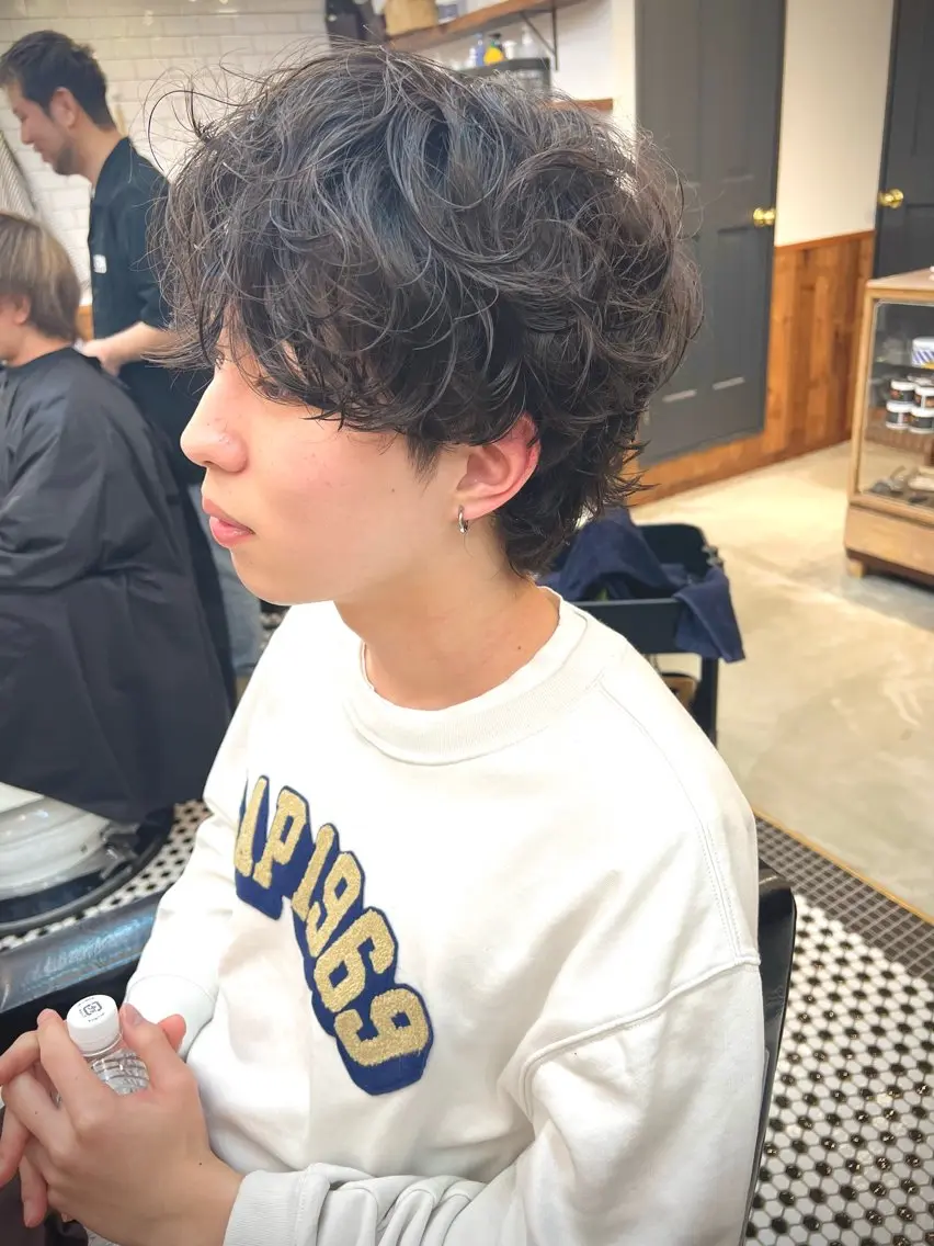 ミディアム パーマ メンズパーマ メンズカットYUKIのヘアスタイル
