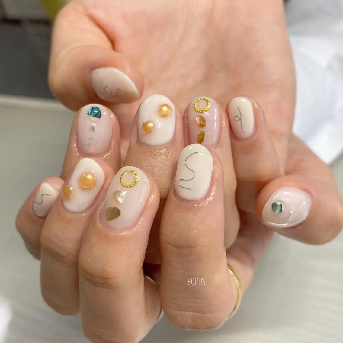 ネイル I pinknail 韓国風·持ち込み専門のネイルデザイン