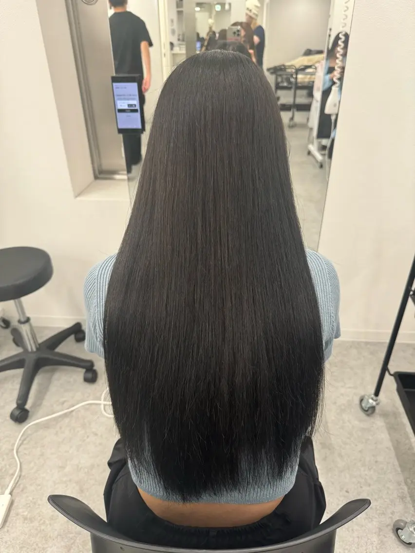 ロング noa🎀美髪縮毛/ 透明感カラーのヘアスタイル