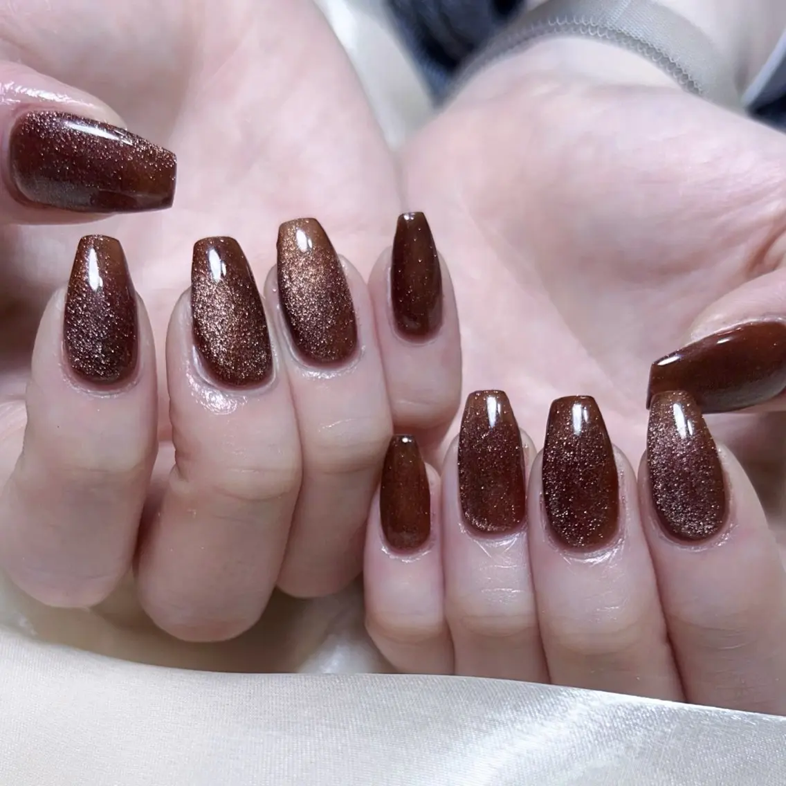 メンズ ネイル メンズ韓国風 アートネイル オーロラネイル ガーリー キラキラネイル ハンドネイル Nail salon 木にいるのネイルデザイン