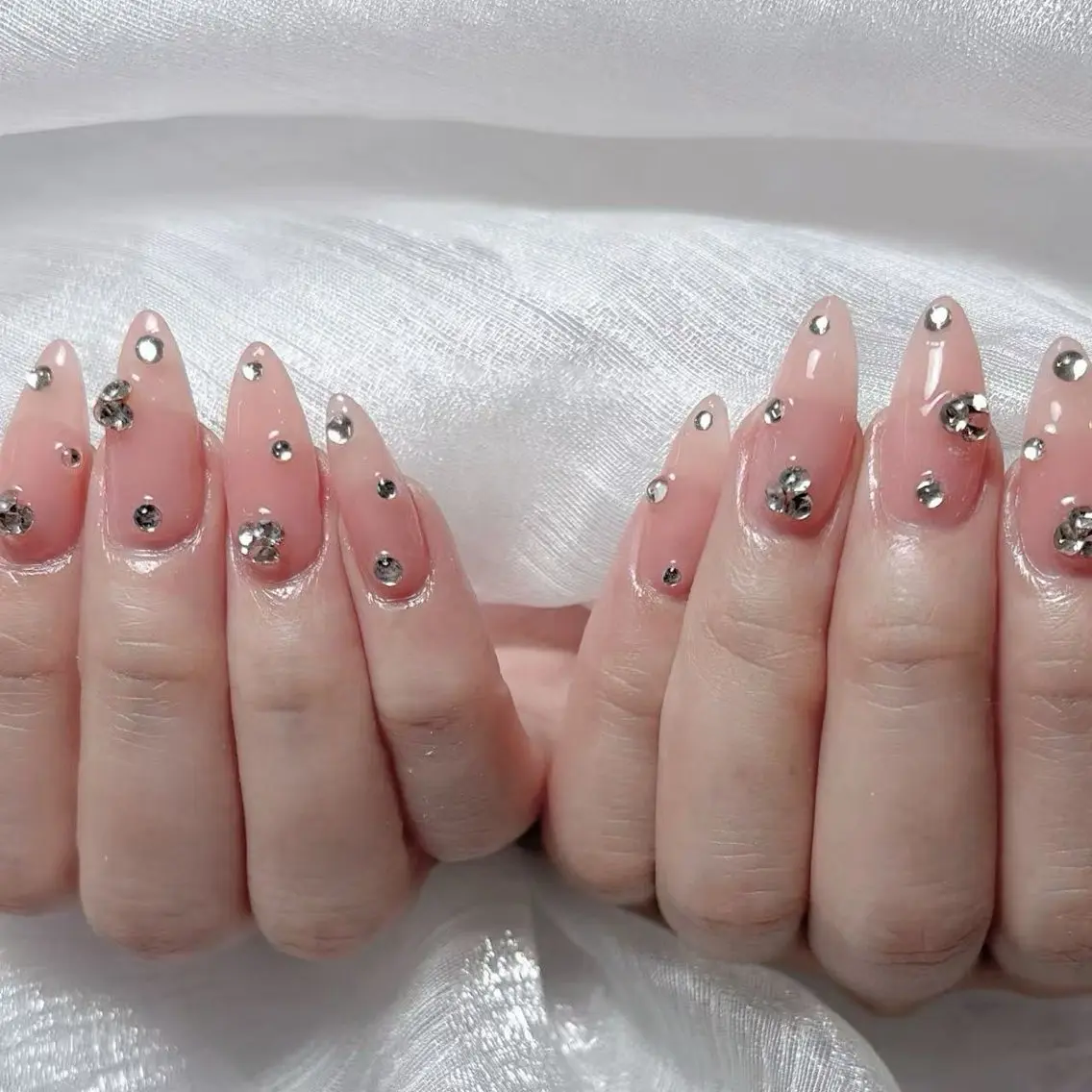 ネイル ハンドネイル 💅🏻 ayakaのネイルデザイン
