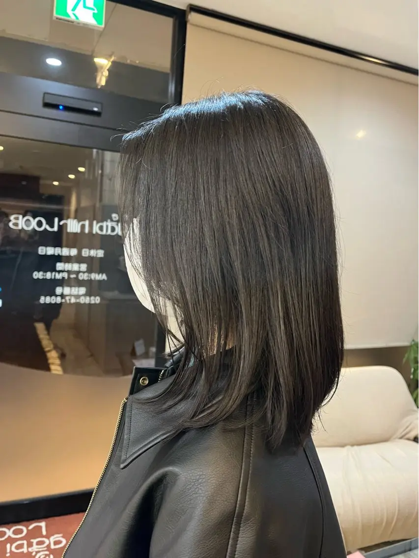 ミディアム hina ★秋葉区★のヘアスタイル