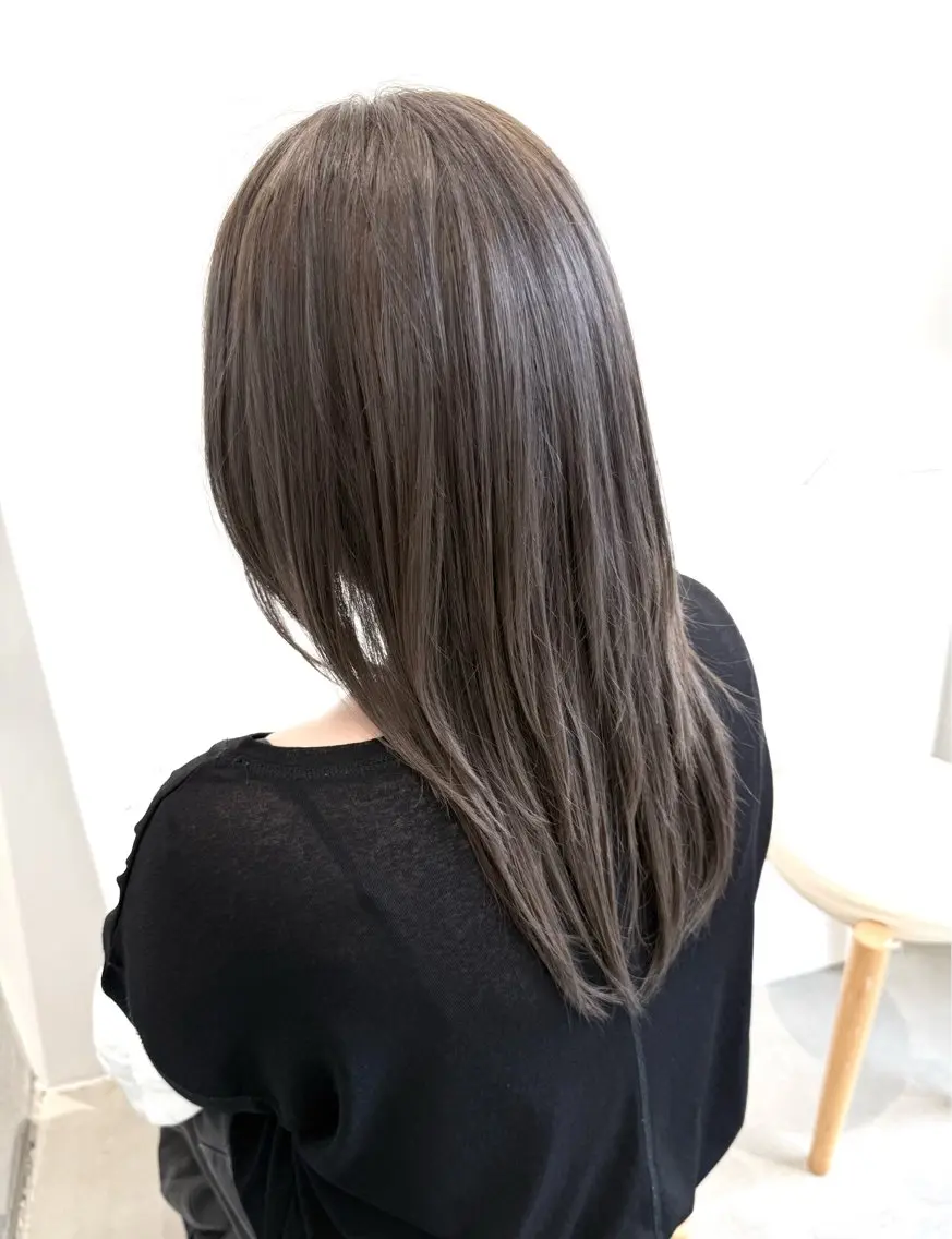 セミロング newi天王寺🍏 KEIKO🍏のヘアスタイル