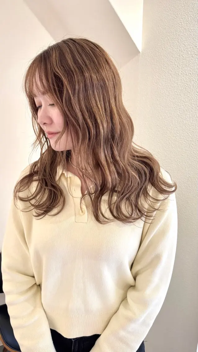 セミロング カラー ヘアカラー トリートメント ツチイ リョウタのヘアスタイル