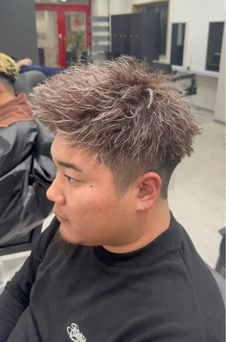 カラー パーマ メンズ 谷口 匠のヘアスタイル